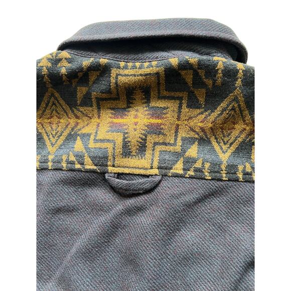 Pendleton Wool Shirt Jacket M Southwest Aztec Snap Button Western USA Fabric - Picture 6 of 9